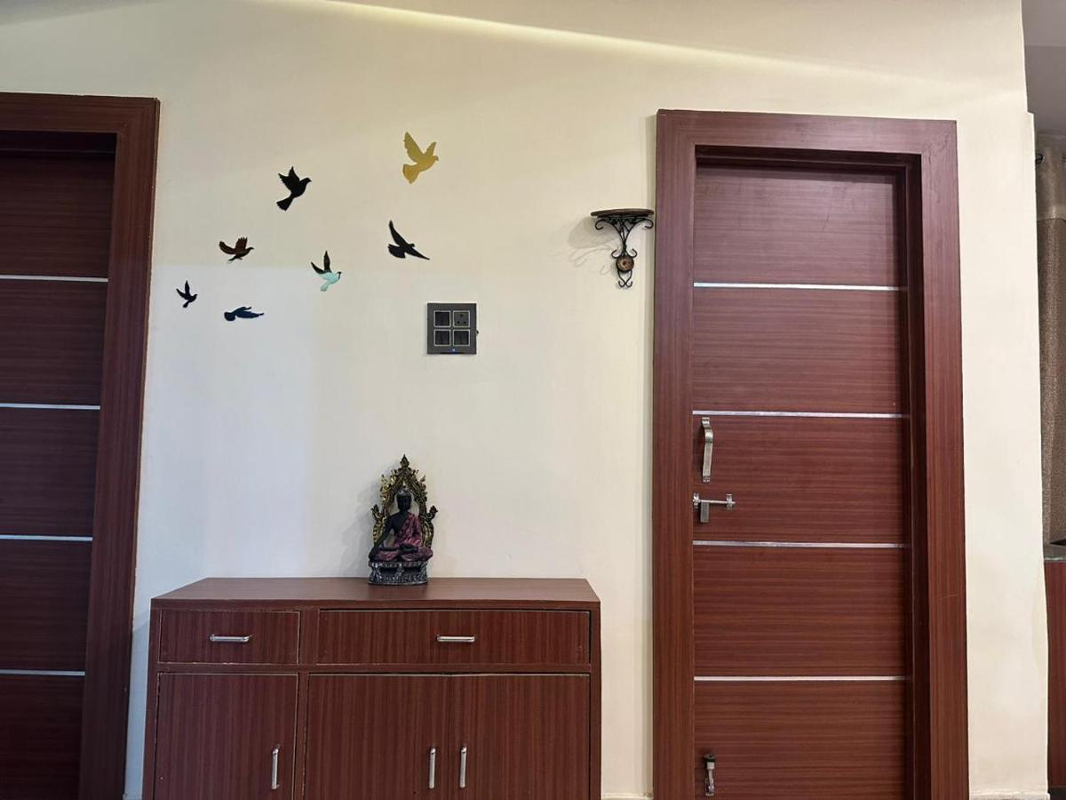 Sunrays - Unique 3Bhk In The Heart Of The City Gwalior Exterior photo